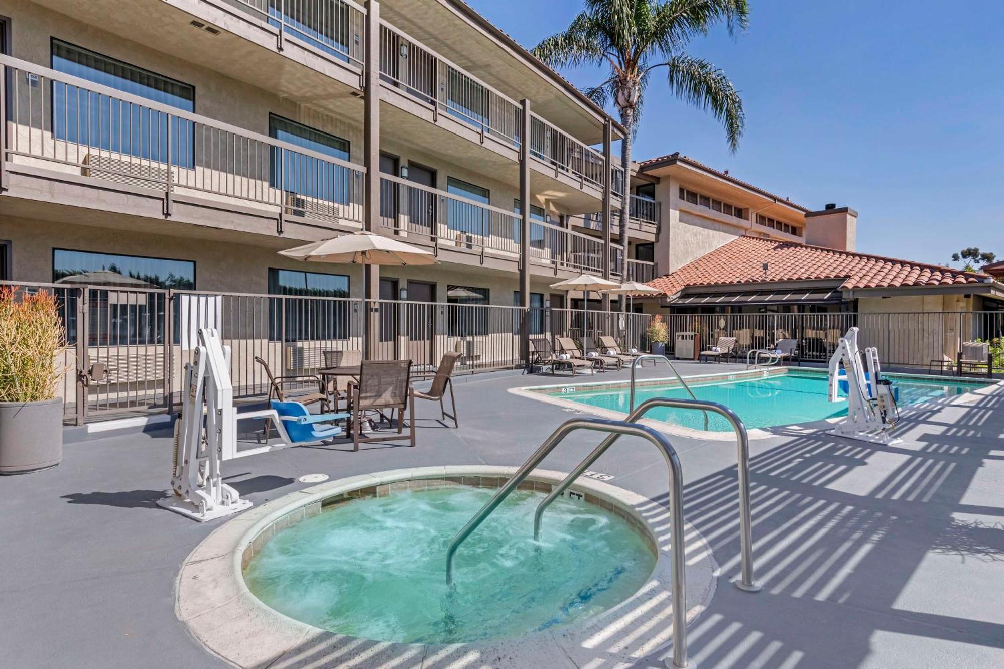 Best Western Plus Executive Inn Rowland Heights Exteriör bild