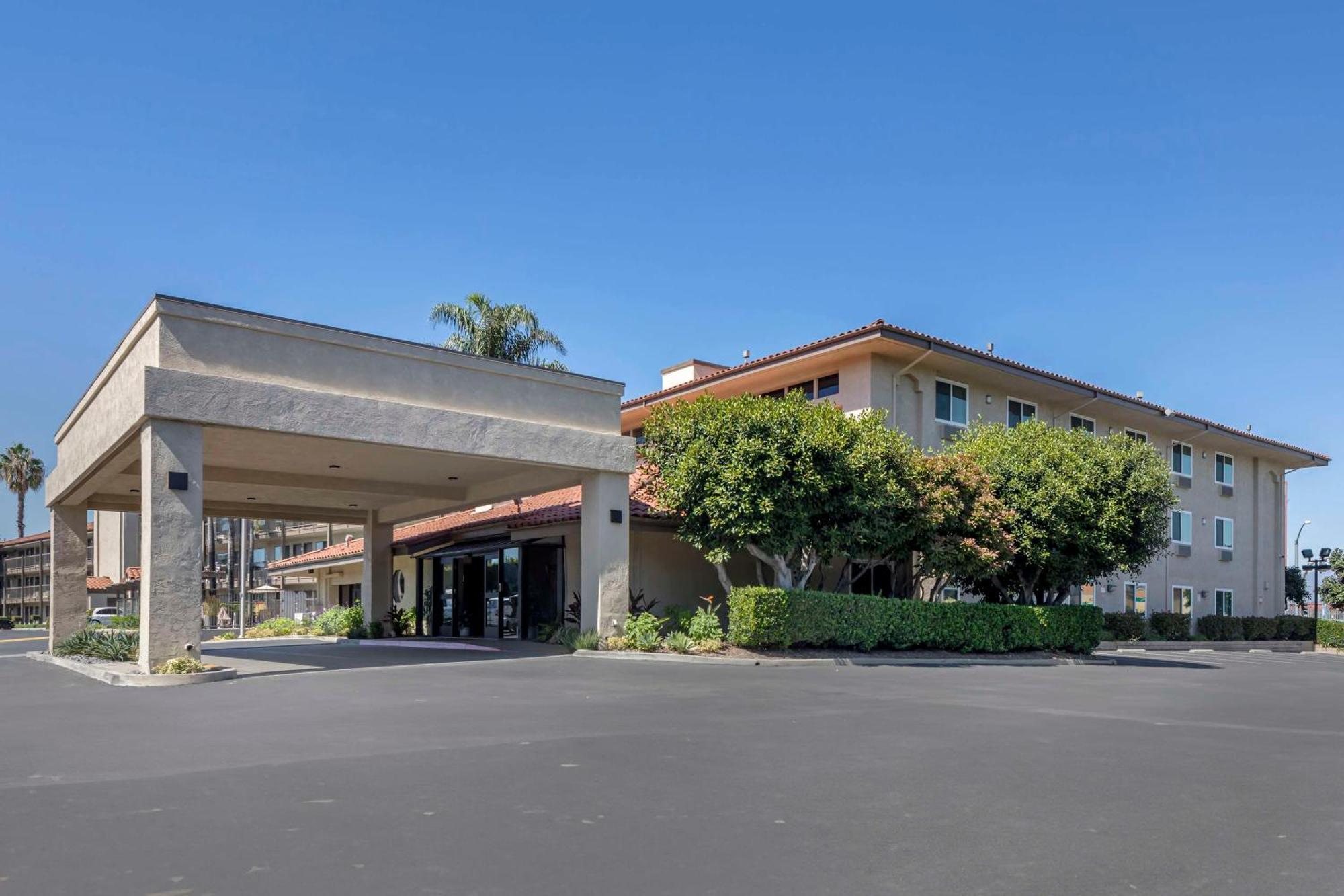 Best Western Plus Executive Inn Rowland Heights Exteriör bild